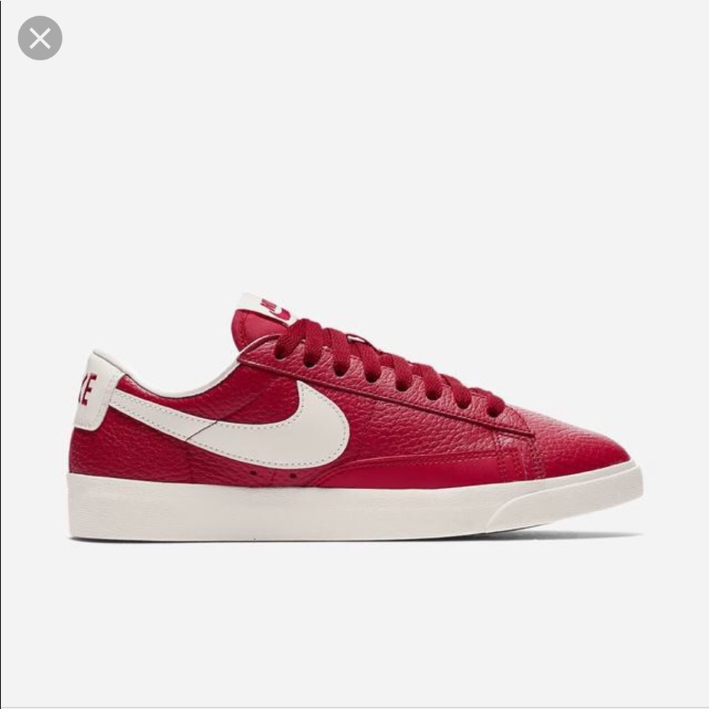 Nike Women’s Blazer Lo Premium Sneakers